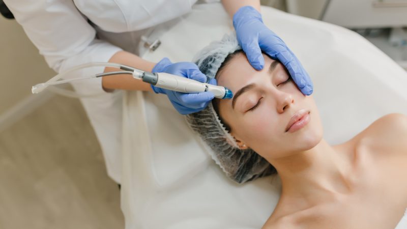 Exploring Hyperbaric Oxygen Therapy: Beauty Enhancement and Anti-Aging Claims